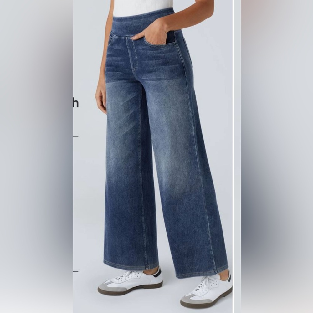 Halara Wide-Leg Blue Jeans